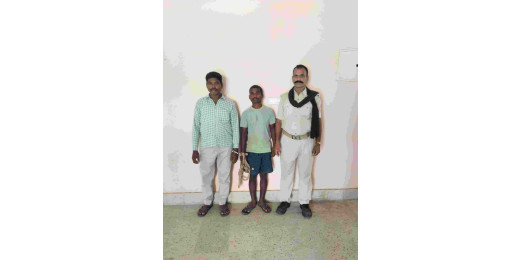 15 लीटर महुआ शराब ले जा रहे दो शराब तस्कर गिरफ्तार 